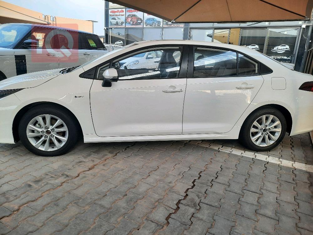 تۆیۆتا کۆرۆلا